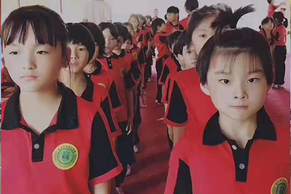 女孩可以到嵩山少林寺武术学校练习武术吗