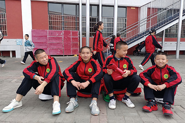 河南少林寺学校的学费高不高