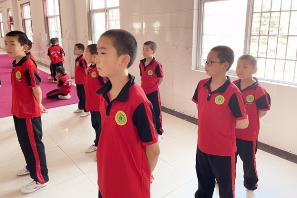 孩子送去少林寺学武好不好？