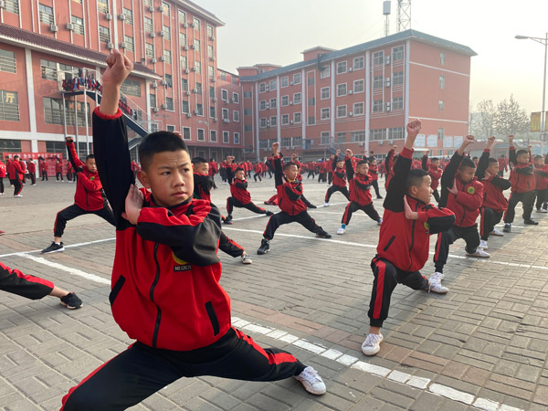 没有武术基础的孩子能去少林寺学武吗